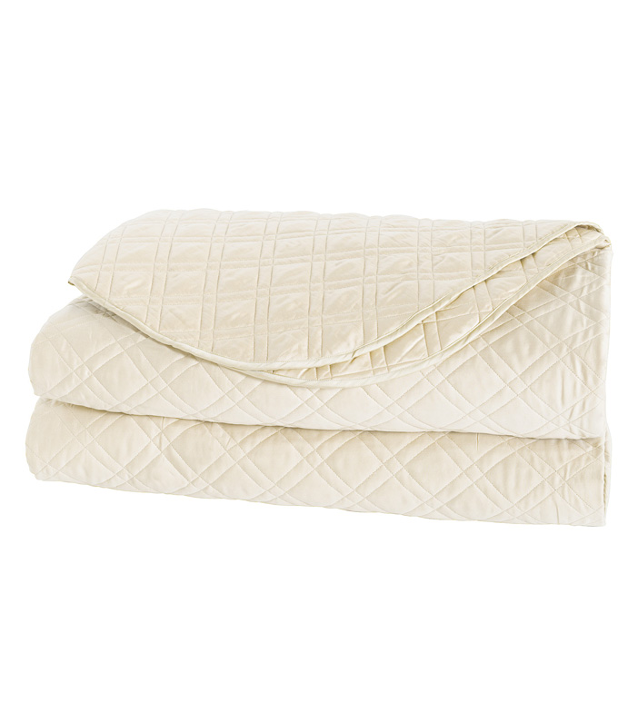 Coperta Diamond Quilted Coverlet in Ivory - ,QUILTED COVERLET,QUILTED BEDDING,CREAM COVERLET,IVORY COVERLET,IVORY QUILTED COVERLET,IVORY BEDDING,CREAM BEDDING,CREAM BLANKET,CREAM QUILTED BLANKET,