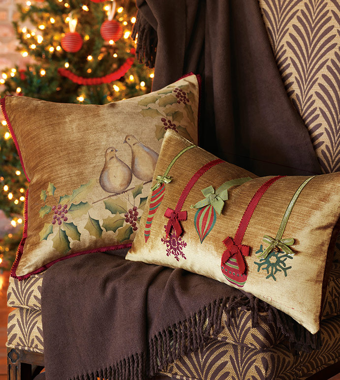 Lucerne Ornaments Decorative Pillow in Gold