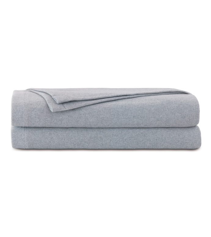 Brera Flannel Blanket In Gray