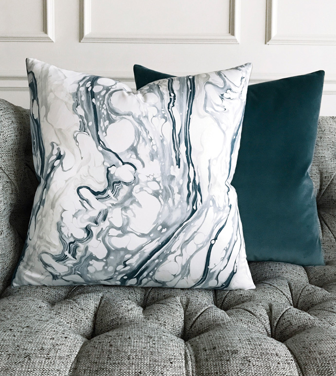 Plush Velvet Decorative Pillow In Ocean