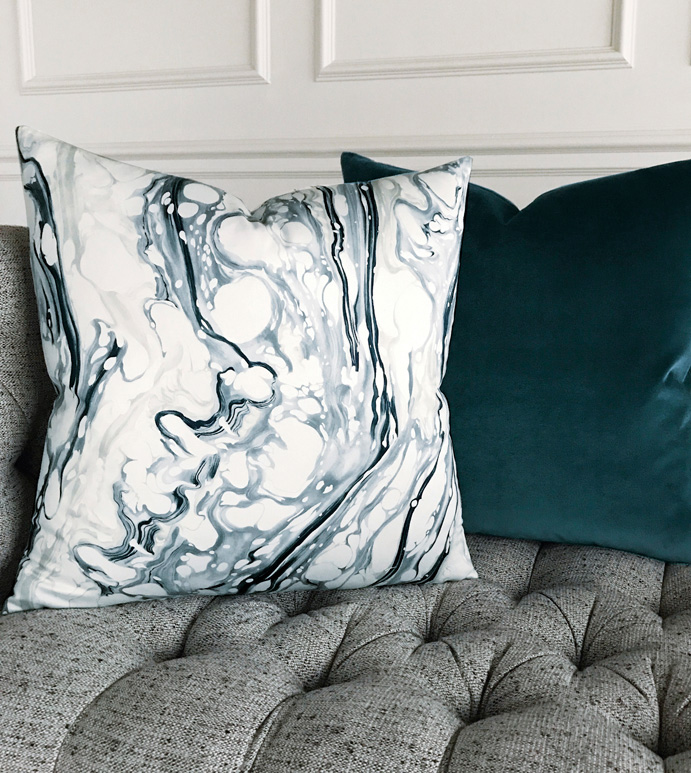Plush Velvet Decorative Pillow In Ocean