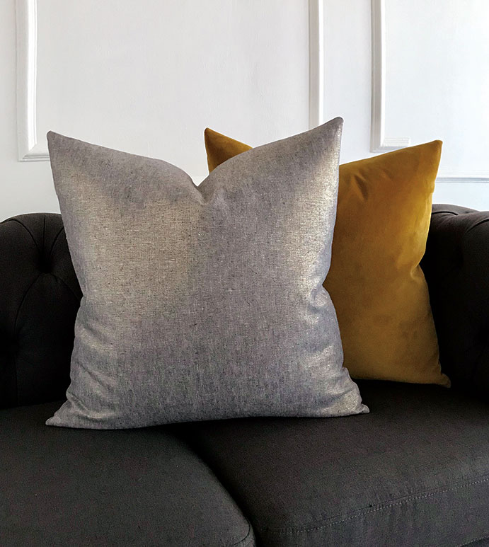 Uma Velvet Decorative Pillow In Gold