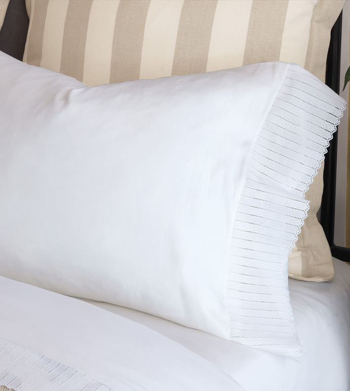 Abingdon White Pillowcase