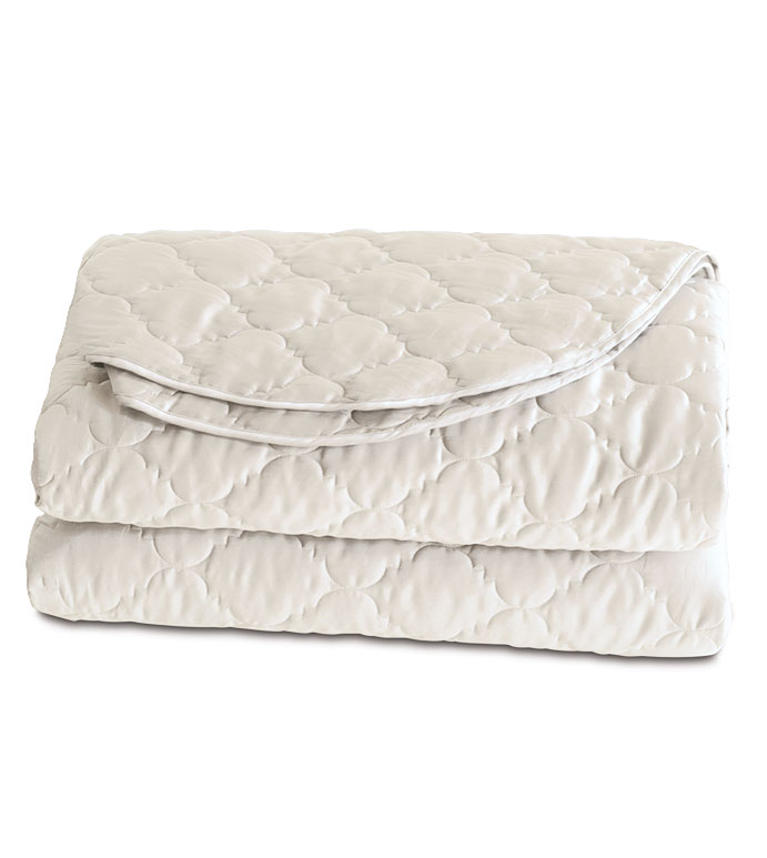 Viola Quilted Coverlet in Ivory