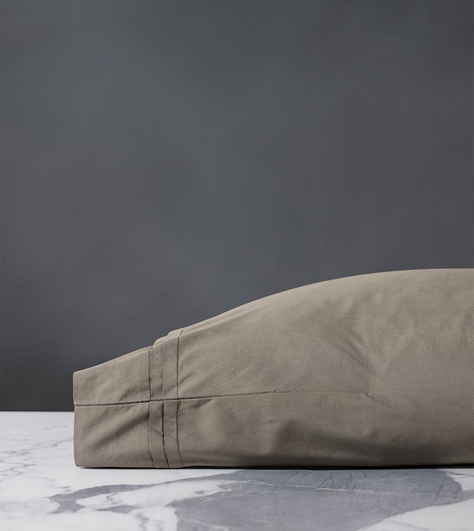 Vail Percale Pillowcase In Fawn
