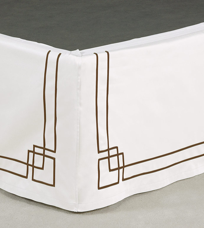Grafico White/Oliva Skirt Panels