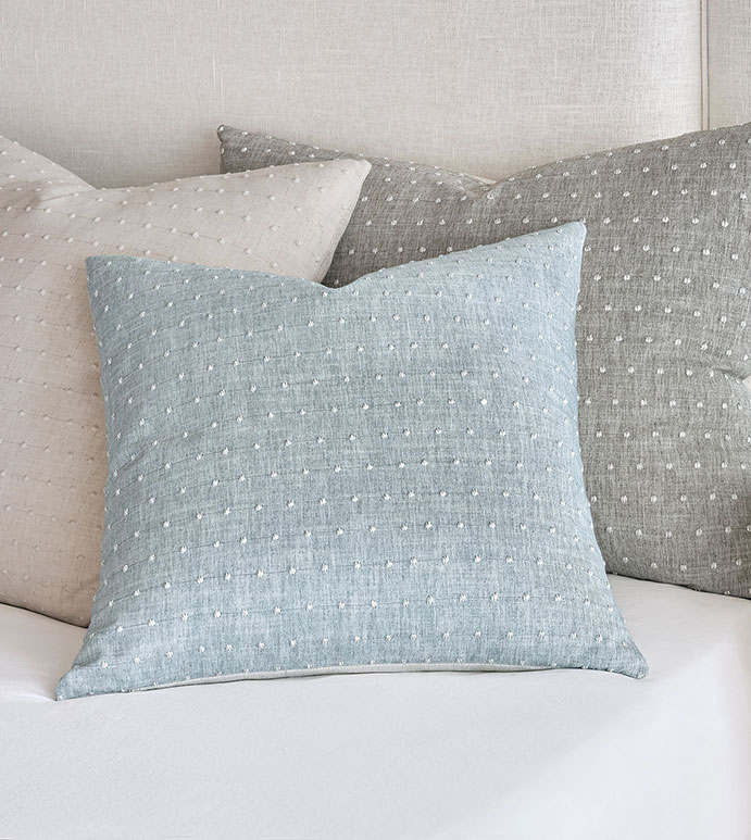 CLEARVIEW DOTTED DECORATIVE PILLOW IN AQUA