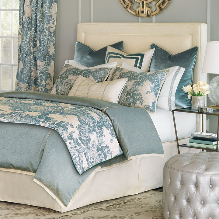 Alaia luxury bedding collection