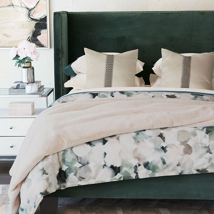 Esmeraude luxury bedding collection