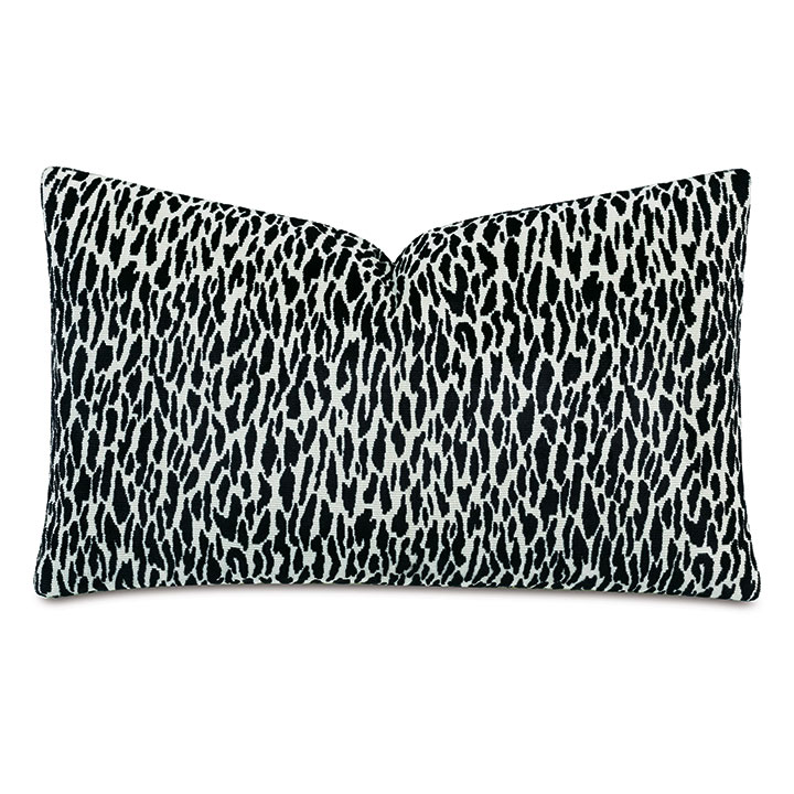 Earl Woven Decorative Pillow In Onyx