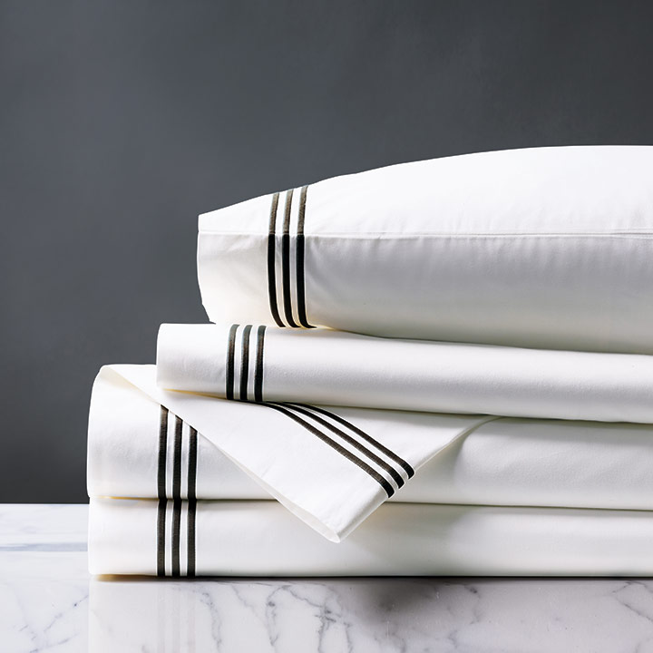 Tessa Satin Stitch Sheet Set in White/Black