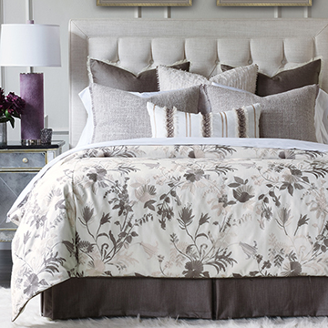 Naomi luxury bedding collection