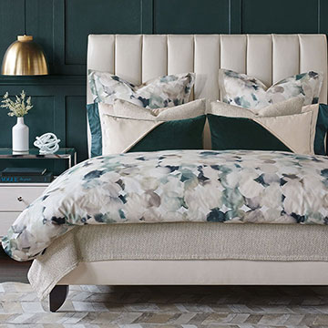 Izaro luxury bedding collection
