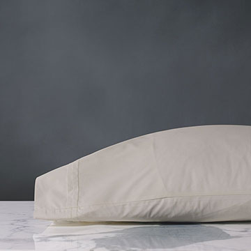 Vail Percale Pillowcase In Bisque