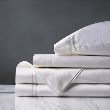 Lusso Sateen Sheet Set in White