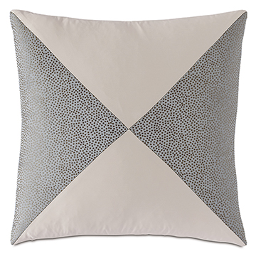 Silvio Pieced Decorative Pillow
